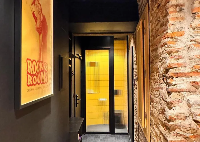 Гостьовий будинок Rock&rooms