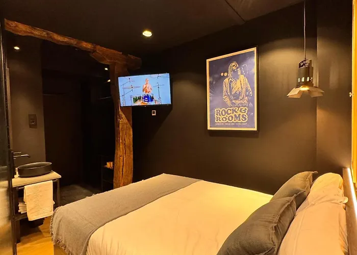 Гостьовий будинок Rock&rooms 3*